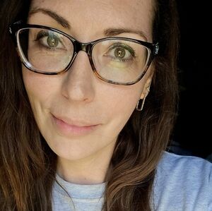 Meet your Posher, Rachelle